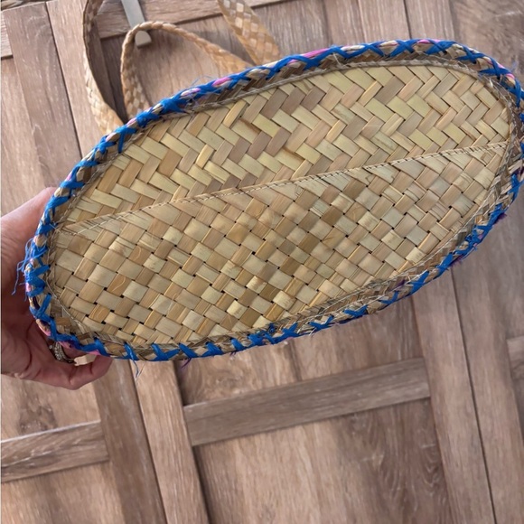 Pink Floral Woven Tote Bag - Picture 4 of 6